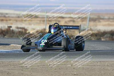 media/Nov-17-2024-CalClub SCCA (Sun) [[5252d9c58e]]/Group 2/Qual (Star Mazda Entrance)/